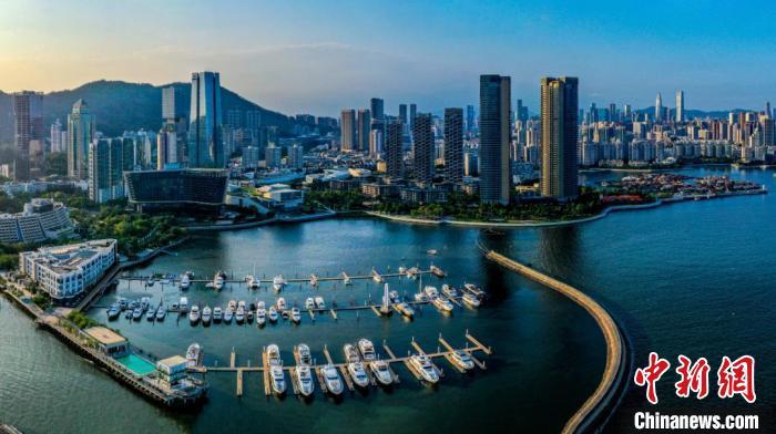 深圳市蛇口濱海文化創(chuàng)意街區(qū)。 廣東省文旅廳 供圖